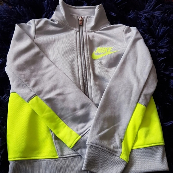 SOLD SOLD Nike tracksuit set & Carters jogger set - Picture 4 of 6